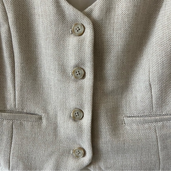 Aritzia Wilfred Desire Wool Blend Twill Suit Vest Button Preppy Academia SZ 4 - Picture 8 of 16